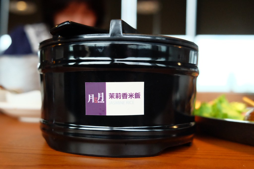 月月Thai BBQ泰式燒烤｜瓦城最新品牌，不一樣的泰式料理，泰式Lounge bar氛圍 @飛天璇的口袋