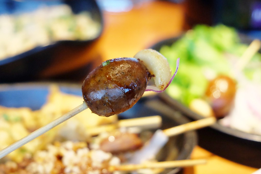 月月Thai BBQ泰式燒烤｜瓦城最新品牌，不一樣的泰式料理，泰式Lounge bar氛圍 @飛天璇的口袋