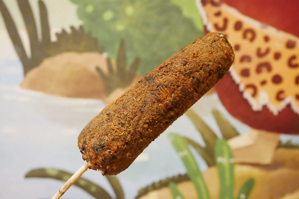 嘉義東區｜阿婆烤玉米，Google評價4.5顆星阿婆烤玉米，文化路夜市周邊超人氣美食 @飛天璇的口袋