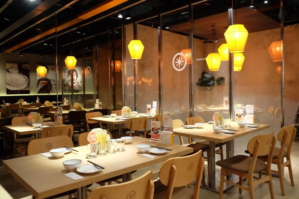 時時香｜台中勤美誠品新開幕，$45元香Q米飯吃到飽，瓦城集團跨菜系中式料理 @飛天璇的口袋