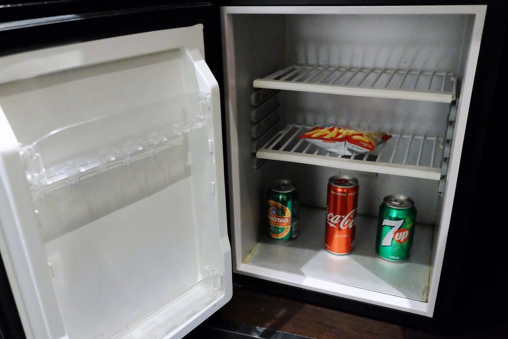 澳門半島｜英皇娛樂酒店，澳門大三巴附近飯店，地理位置非常好，網友推薦飲茶必吃 @飛天璇的口袋