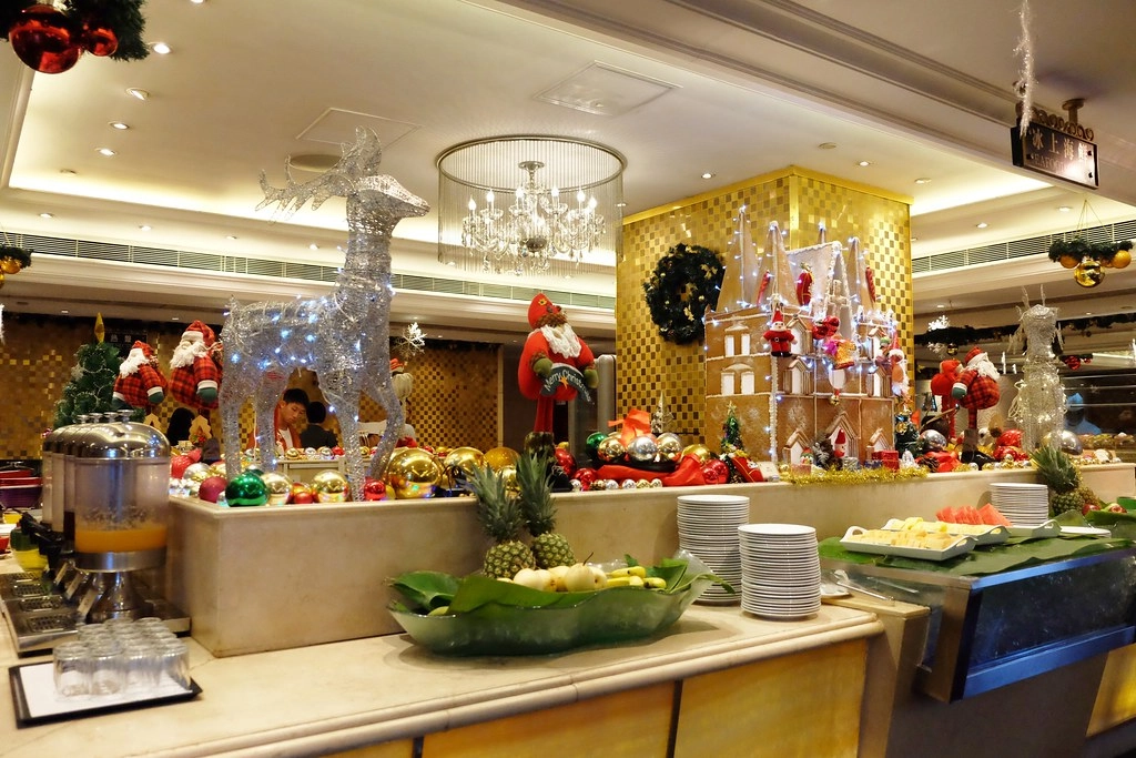 澳門半島｜英皇娛樂酒店，澳門大三巴附近飯店，地理位置非常好，網友推薦飲茶必吃 @飛天璇的口袋