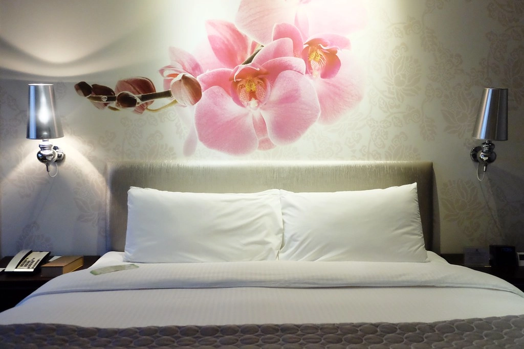 澳門半島｜英皇娛樂酒店，澳門大三巴附近飯店，地理位置非常好，網友推薦飲茶必吃 @飛天璇的口袋