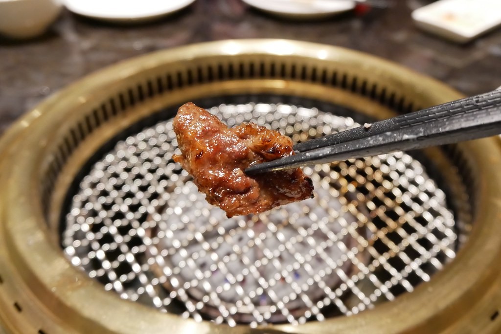 【台中北區】屋馬中友店~台中燒肉第一品牌「屋馬中友店」，推薦屋馬隱藏版必點美食 @飛天璇的口袋