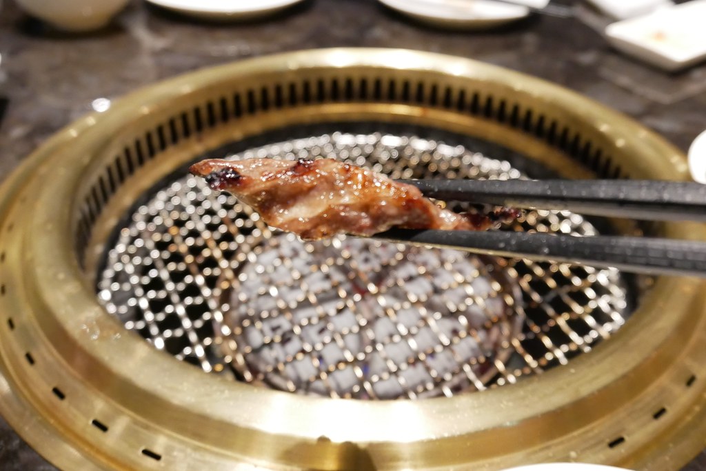 【台中北區】屋馬中友店~台中燒肉第一品牌「屋馬中友店」，推薦屋馬隱藏版必點美食 @飛天璇的口袋