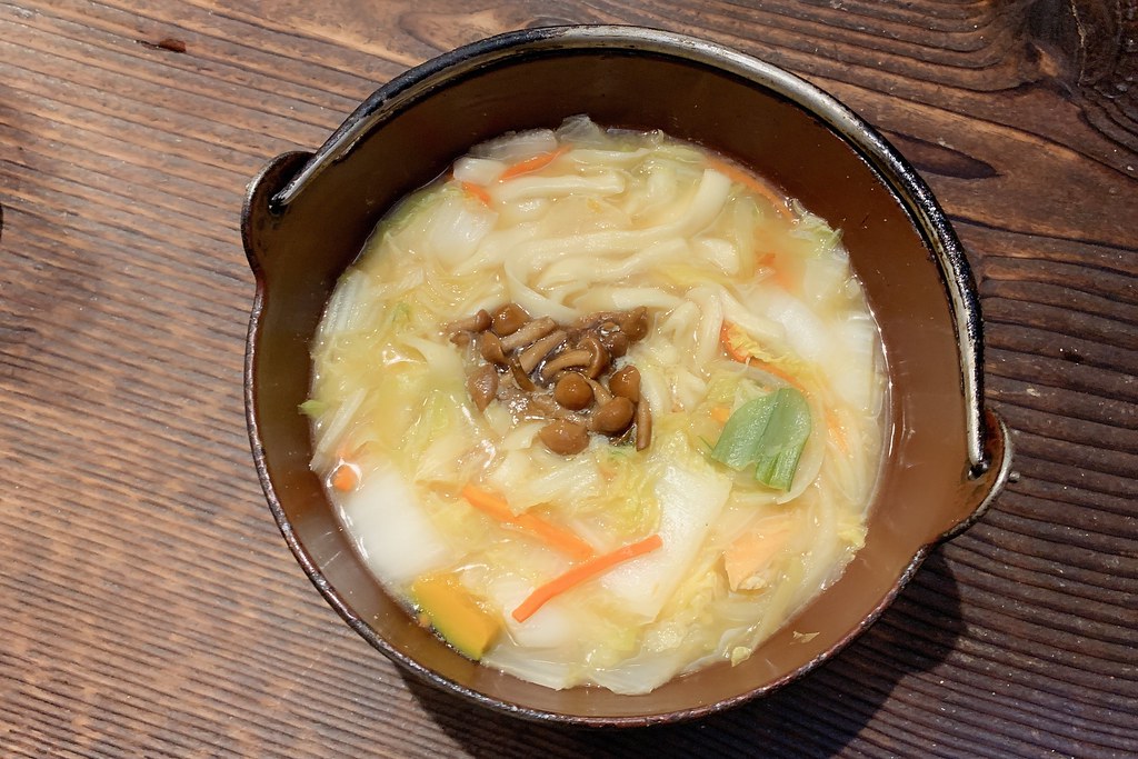 日本山梨｜2023河口湖楓葉季登場，河口湖一日遊景點和交通方式 @飛天璇的口袋