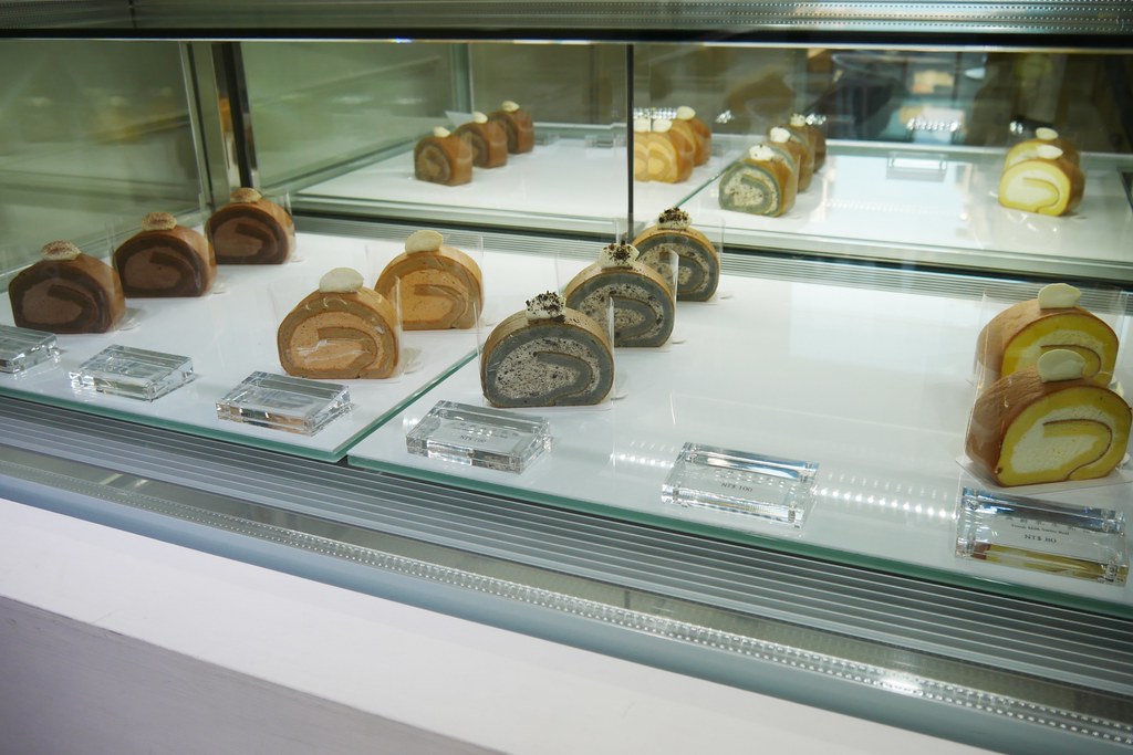 桃園中壢｜沫沫生乳捲專門店．Google評價4.9顆星，中原大學人氣甜點點 @飛天璇的口袋