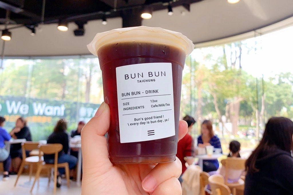 台中Bun Bun 棒棒文心森林店｜文心森林公園超唯美玻璃落地窗，創意潛水艇堡多種吃法早午餐推薦 @飛天璇的口袋