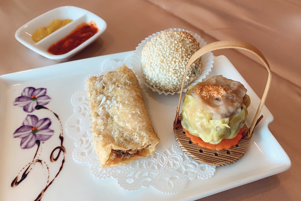 金園中餐廳｜連續兩年獲得飲食雜誌五星評鑑，7道港點套餐只要$680元，台中金典酒店15樓 @飛天璇的口袋