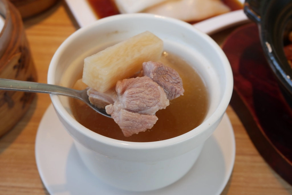 台中南區｜八玖鼎港式飲茶．大台中少見港點推車服務，65道傳統港點隨意挑選 @飛天璇的口袋