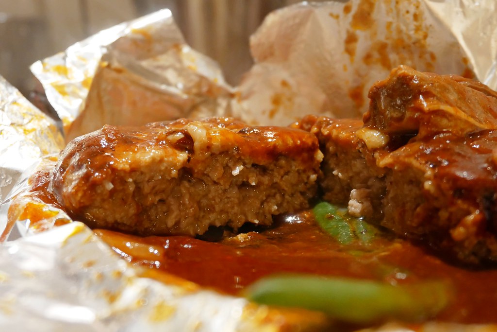 日本京都｜東洋亭，擁有百年歷史的京都美味，招牌漢堡排和百年布丁，四條河原町美食餐廳 @飛天璇的口袋