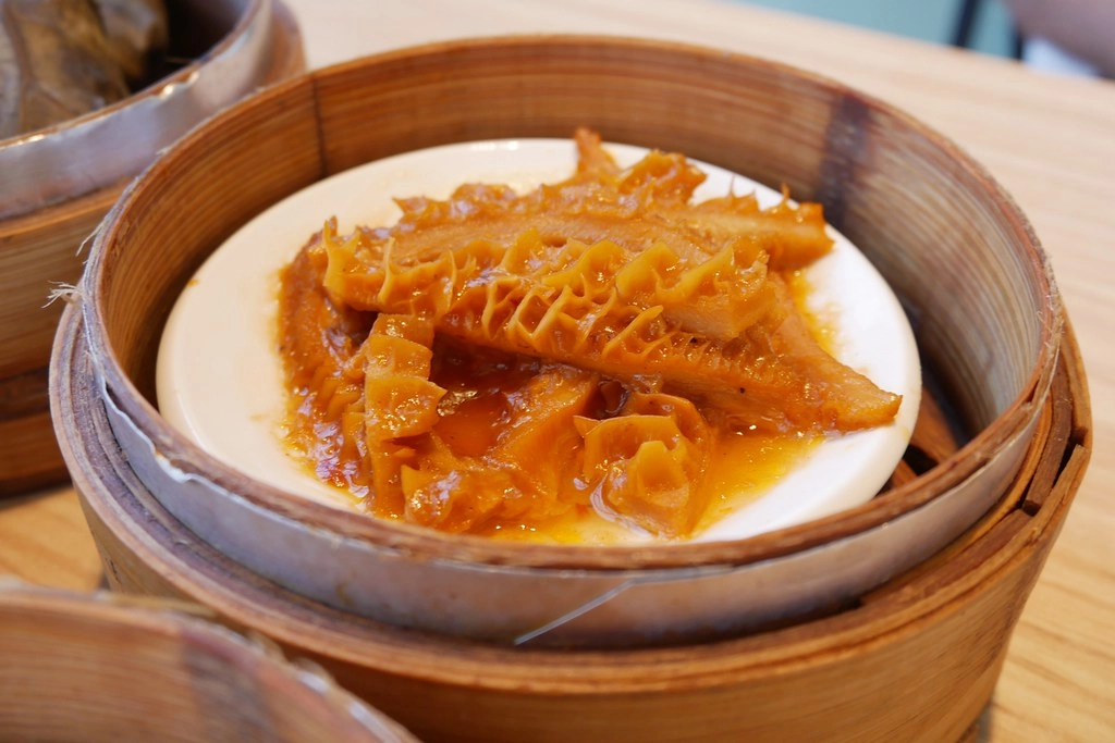 台中南區｜八玖鼎港式飲茶．大台中少見港點推車服務，65道傳統港點隨意挑選 @飛天璇的口袋