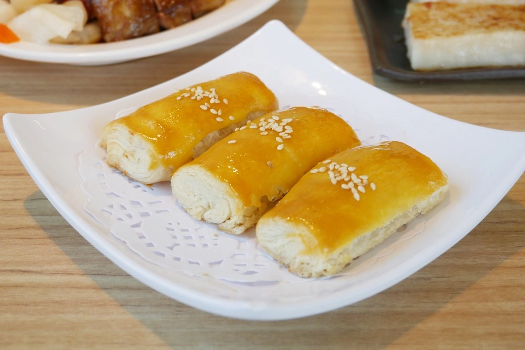 台中南區｜八玖鼎港式飲茶．大台中少見港點推車服務，65道傳統港點隨意挑選 @飛天璇的口袋