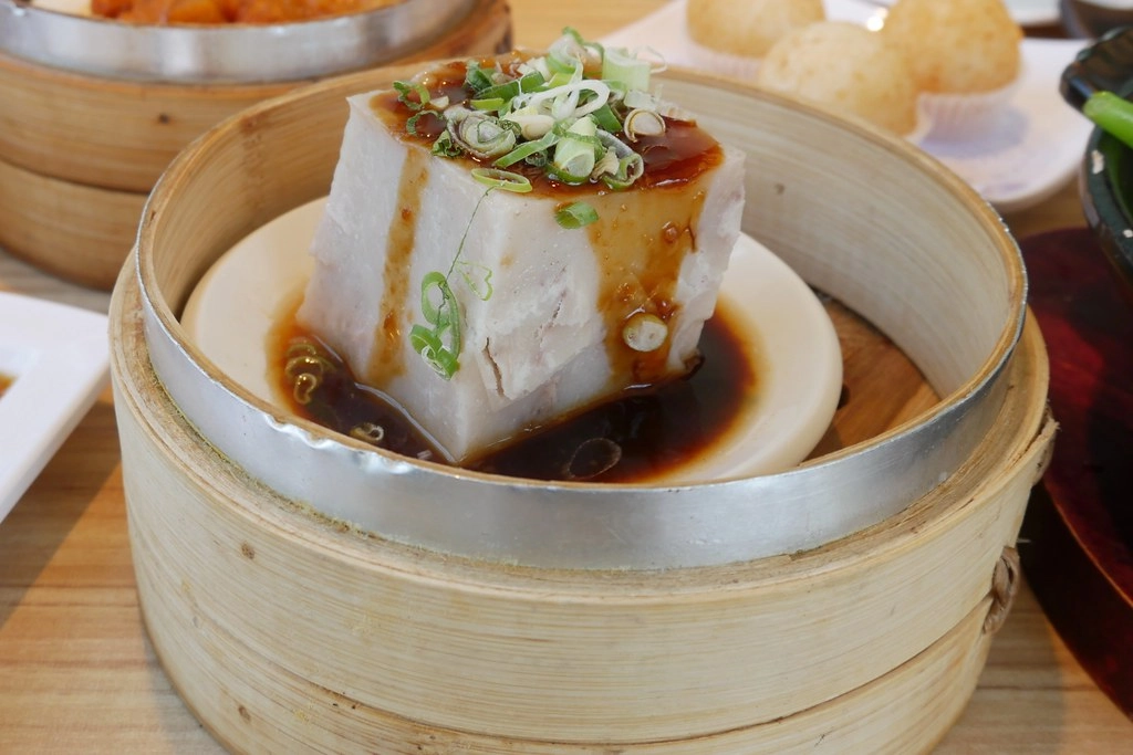 台中南區｜八玖鼎港式飲茶．大台中少見港點推車服務，65道傳統港點隨意挑選 @飛天璇的口袋