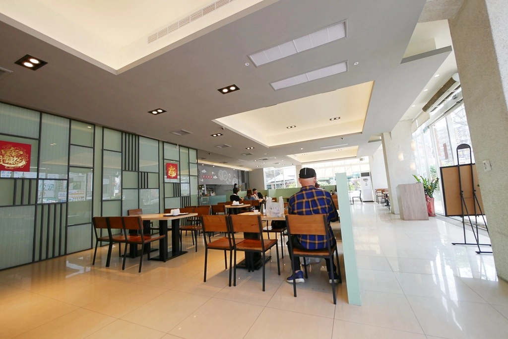 台中南區｜八玖鼎港式飲茶．大台中少見港點推車服務，65道傳統港點隨意挑選 @飛天璇的口袋