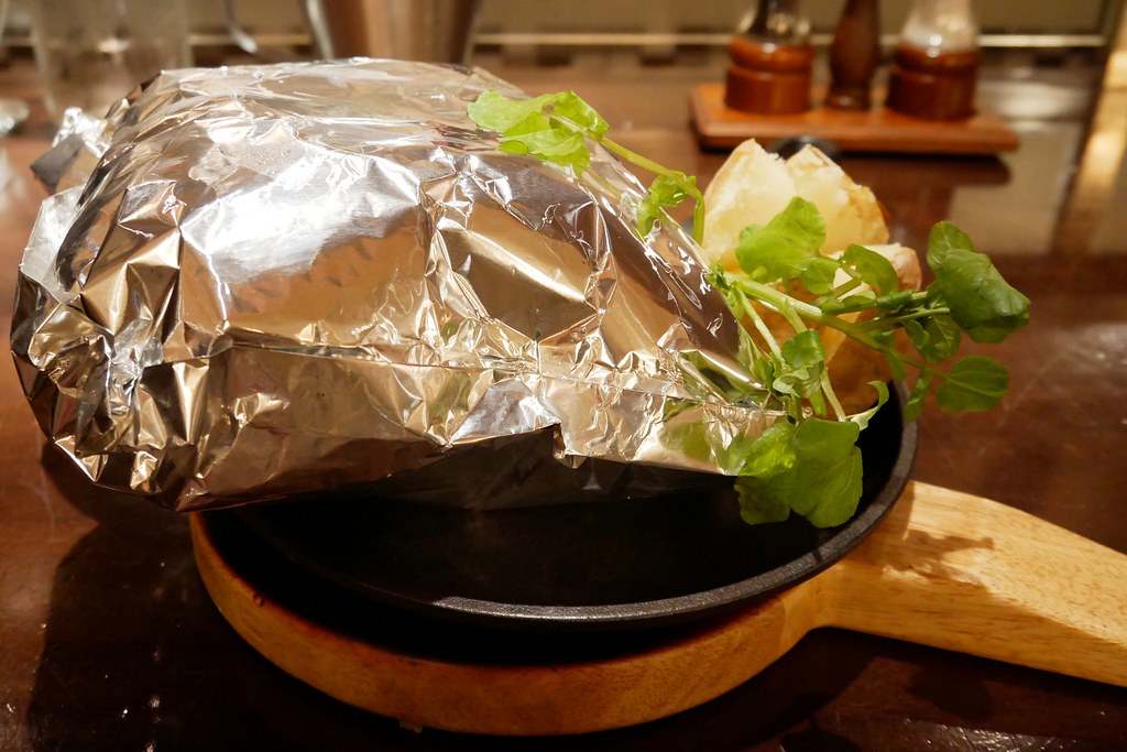 日本京都｜東洋亭，擁有百年歷史的京都美味，招牌漢堡排和百年布丁，四條河原町美食餐廳 @飛天璇的口袋