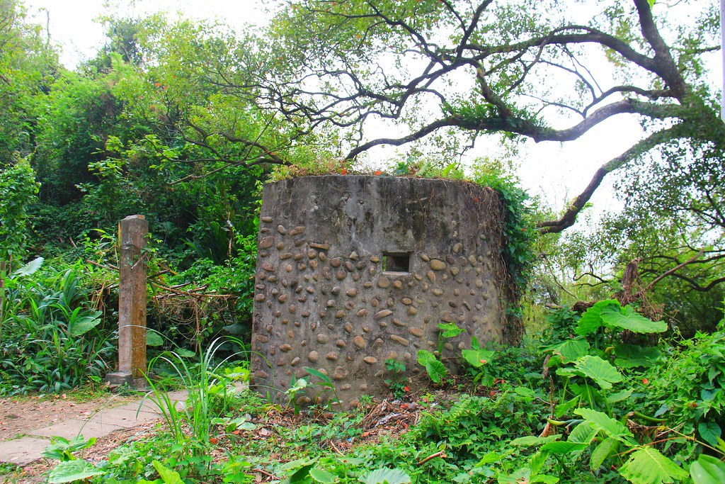 圳磚橋八號隧道｜后里IG拍照打卡小密境，仿佛走進神隱少女場景 @飛天璇的口袋
