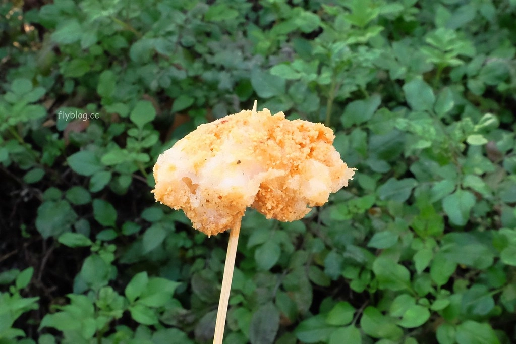 台中沙鹿｜沙鹿麻糬燒創始店．現點現做燒麻糬6種口味，地瓜球也很好吃 @飛天璇的口袋