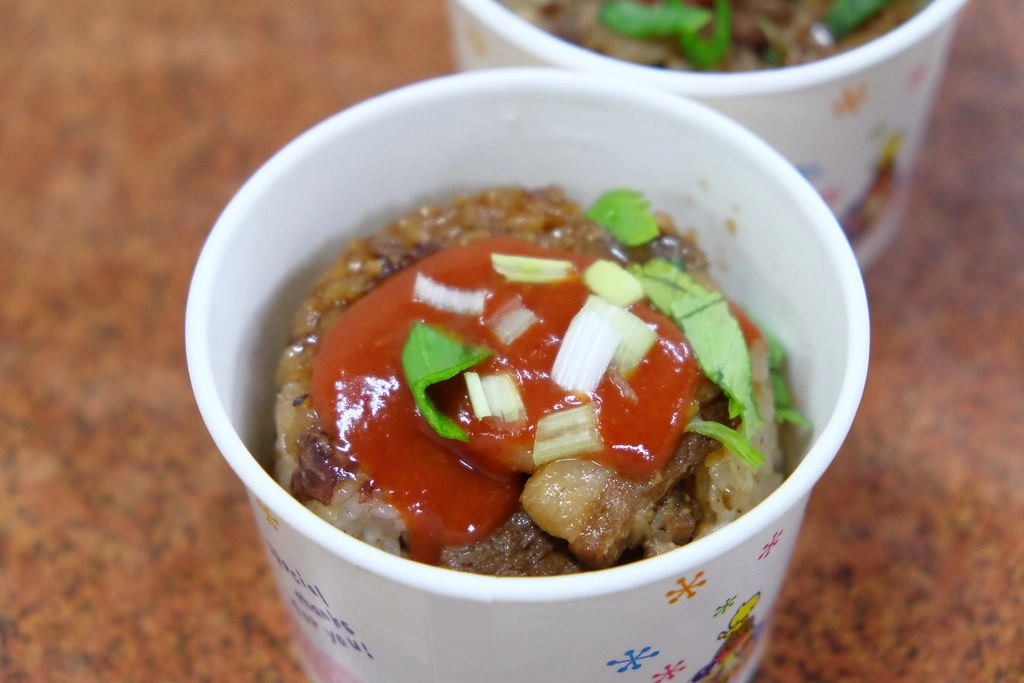 清水社口樓海鮮｜台中海線隱藏版美食，位置低調餐點卻不低調的海鮮餐廳 @飛天璇的口袋