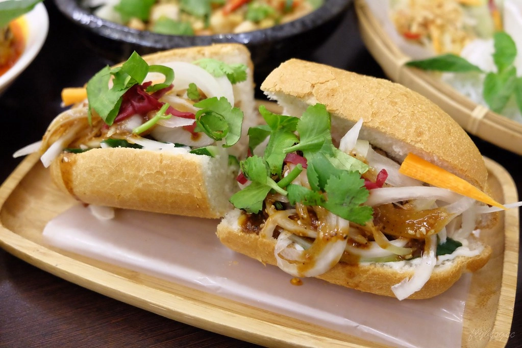 越好吃越南料理店｜Google評價4.3顆星，大里人氣越南料理店 @飛天璇的口袋