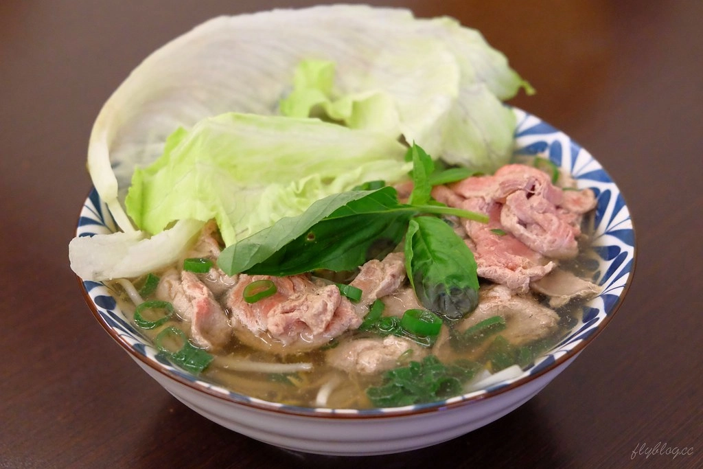 越好吃越南料理店｜Google評價4.3顆星，大里人氣越南料理店 @飛天璇的口袋