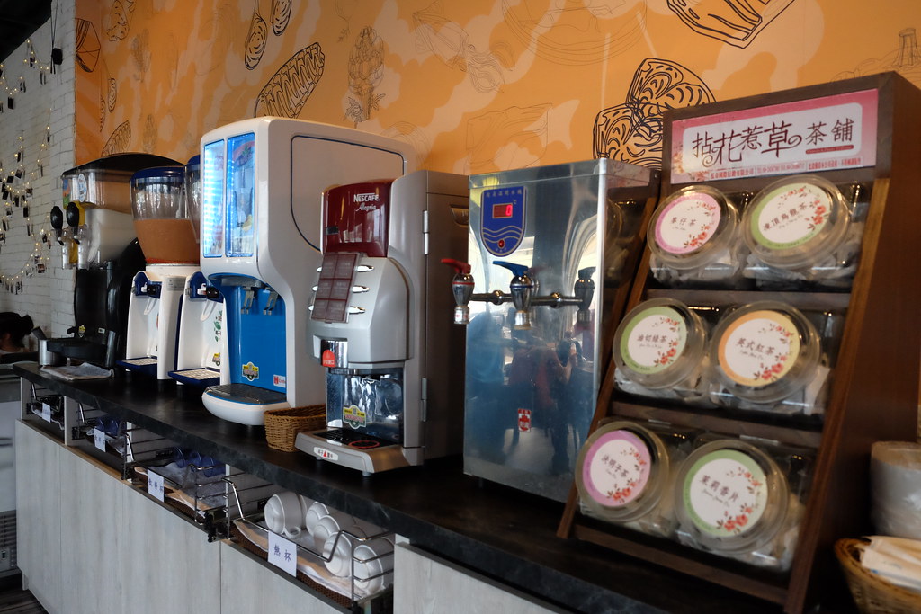 煲參參壽喜燒鍋物專門店：$389元以上吃到飽，10種湯頭特製湯頭、 M9澳洲黑毛和牛、特級松阪豬、波斯頓龍蝦等高級食材 @飛天璇的口袋