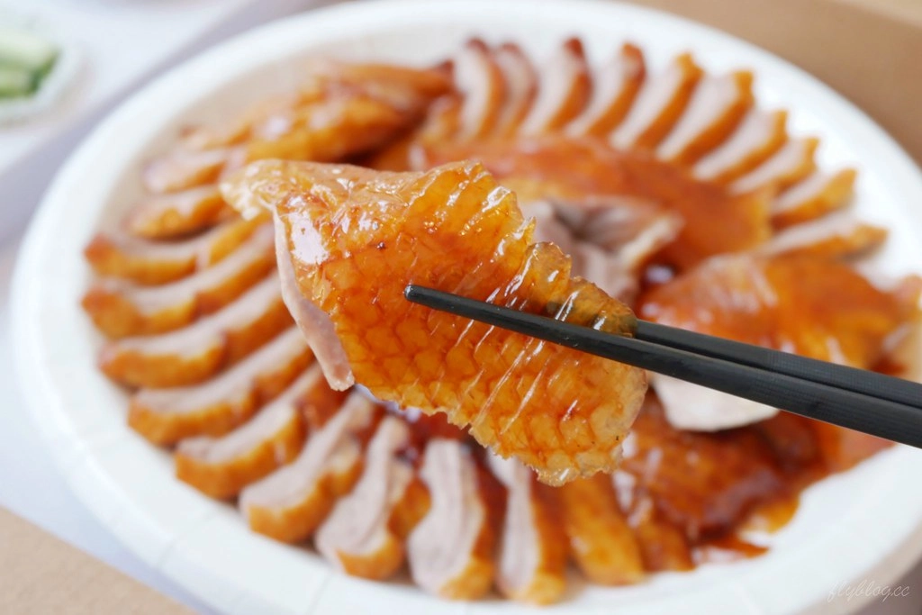 台中西區｜小鴨片，台中人氣外帶烤鴨店，鴨片館最新品牌，一鴨三吃隨意搭配 @飛天璇的口袋