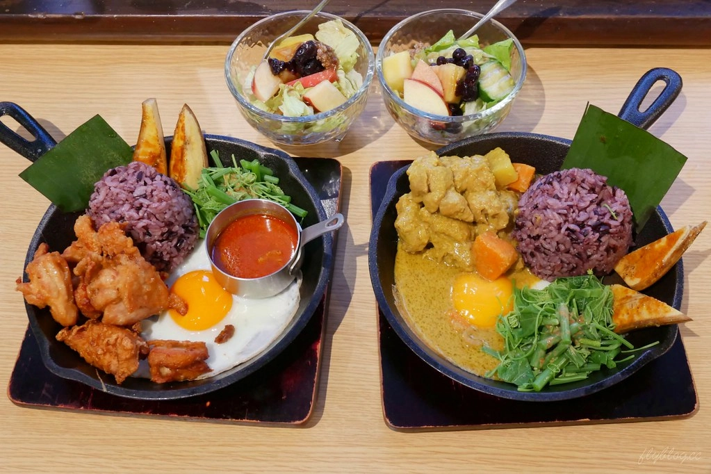 【台中西區】家咖哩：來自花蓮的超人氣咖哩專賣店，結合原住民料理的創新口感 @飛天璇的口袋