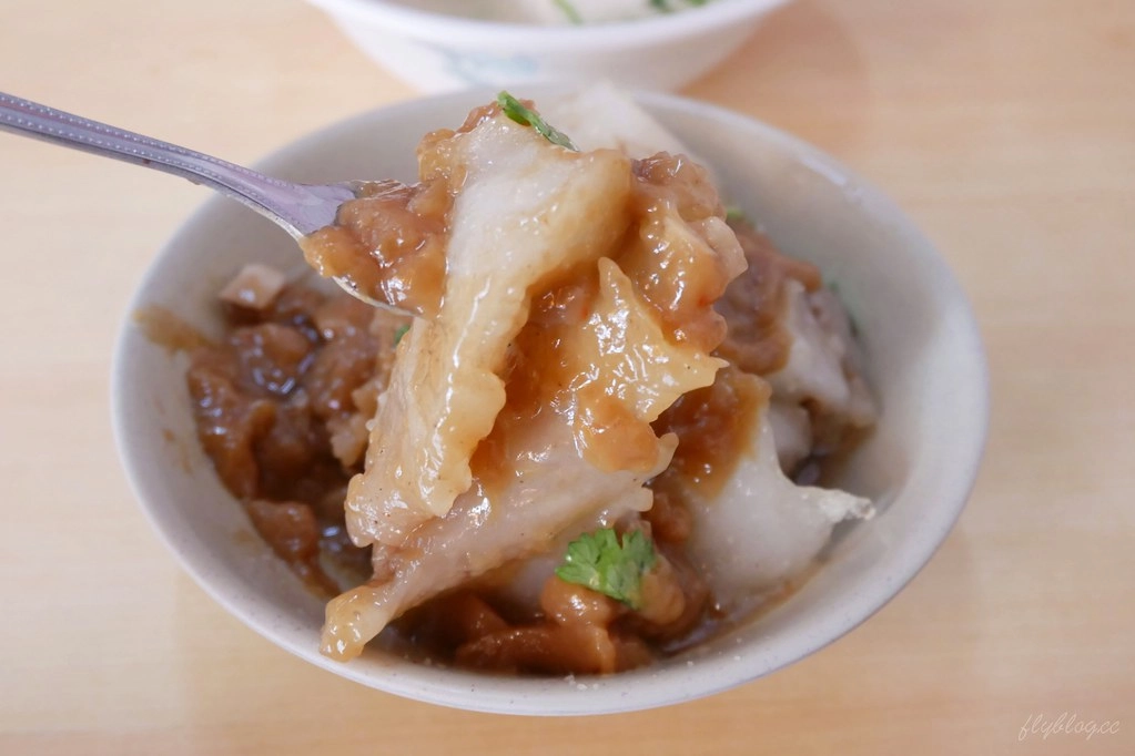 彰化北斗｜肉圓儀．林書豪最愛的北斗肉圓？傳承四代的好味道，原員林客運前的老攤 @飛天璇的口袋