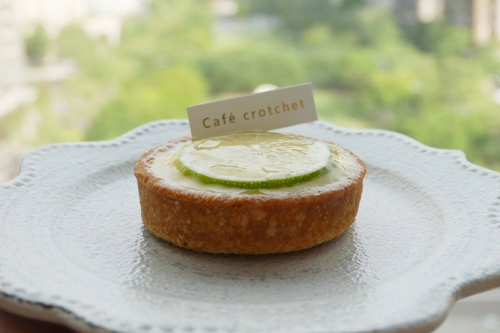 【台中西屯】堁夏咖啡  caf&eacute; crotchet，坐擁台中七期最美窗景的咖啡館，坐在台中歌劇院觀看夏綠地公園美景 @飛天璇的口袋