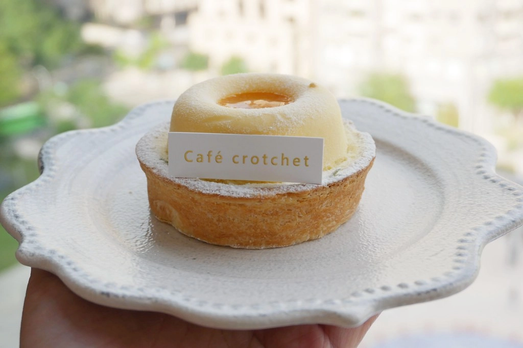 【台中西屯】堁夏咖啡  caf&eacute; crotchet，坐擁台中七期最美窗景的咖啡館，坐在台中歌劇院觀看夏綠地公園美景 @飛天璇的口袋