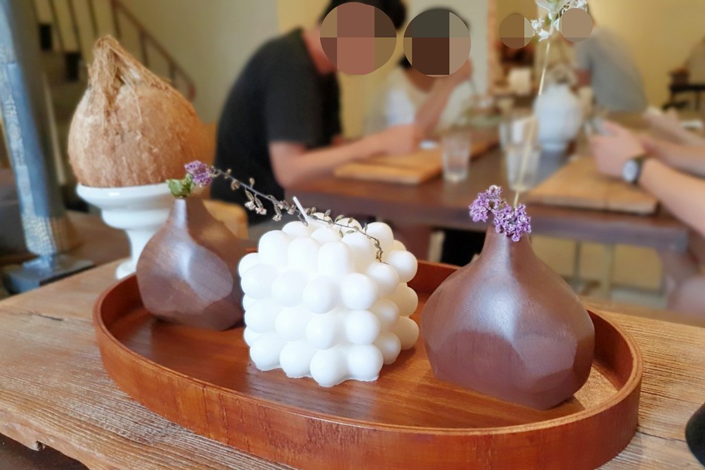 台中南屯｜山色 Shāns&egrave;．隱身於台中黎明新村裡，充滿文青風的泰式咖哩店 @飛天璇的口袋