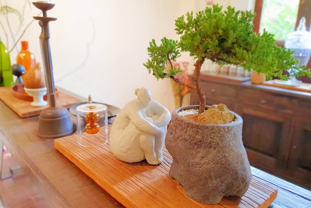 台中南屯｜山色 Shāns&egrave;．隱身於台中黎明新村裡，充滿文青風的泰式咖哩店 @飛天璇的口袋