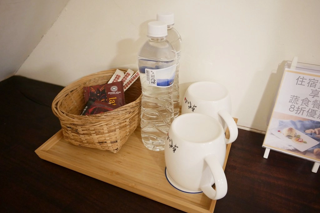 卓也小屋藏山館｜在園區賞桐花和螢火蟲，再體驗客家辦桌料理 @飛天璇的口袋