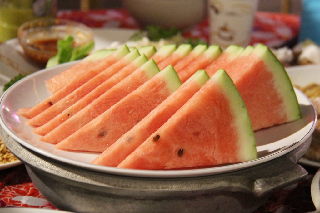 卓也小屋藏山館｜在園區賞桐花和螢火蟲，再體驗客家辦桌料理 @飛天璇的口袋