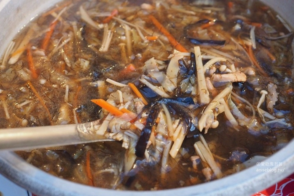 卓也小屋藏山館｜在園區賞桐花和螢火蟲，再體驗客家辦桌料理 @飛天璇的口袋