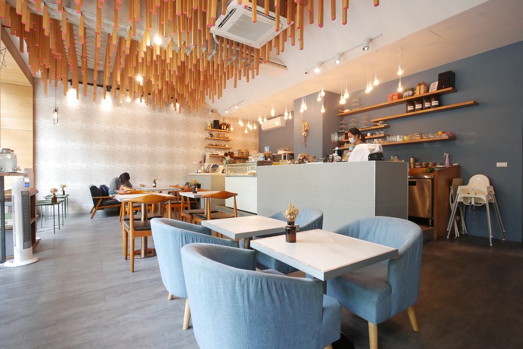 台中北區｜卉咖啡，台中優質早午餐店，每天提供手作甜點 @飛天璇的口袋