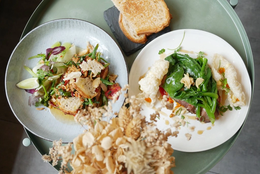 台中北區｜卉咖啡，台中優質早午餐店，每天提供手作甜點 @飛天璇的口袋