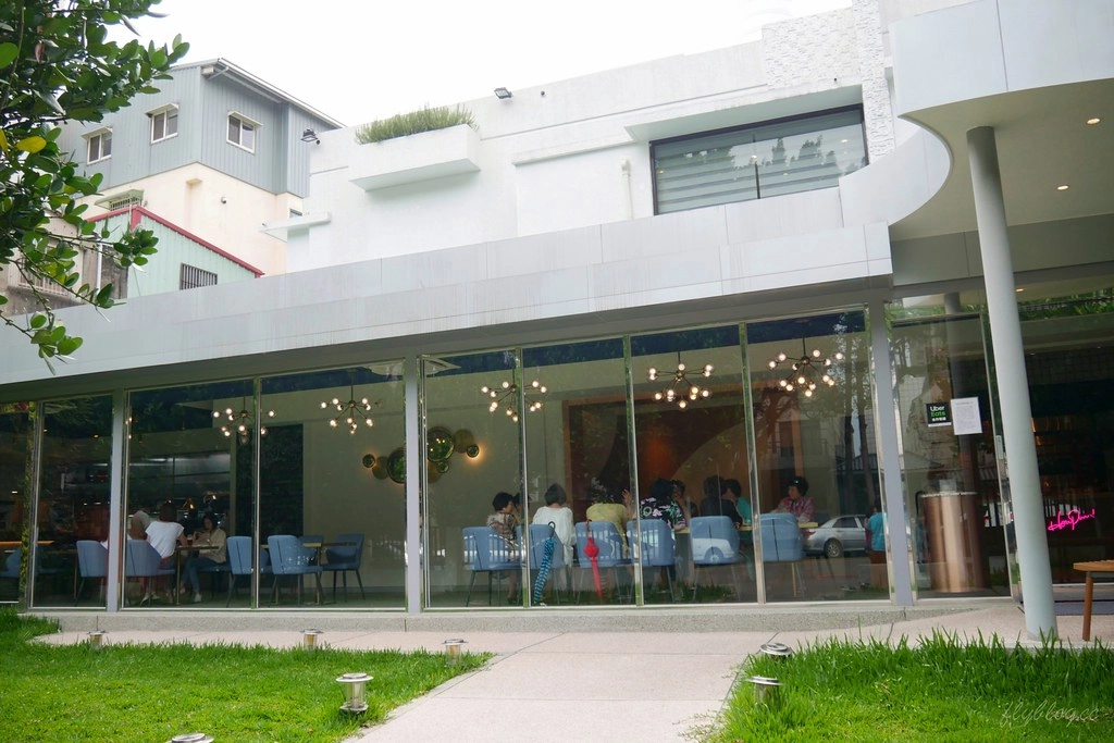 台中北區｜好食慢慢梅川旗艦店，明亮的落地窗綠草地，品嚐優質美味的Fine dining @飛天璇的口袋