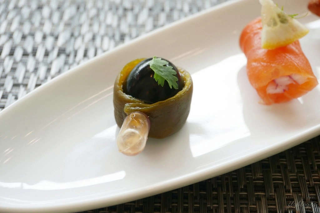 台中北區｜好食慢慢梅川旗艦店，明亮的落地窗綠草地，品嚐優質美味的Fine dining @飛天璇的口袋