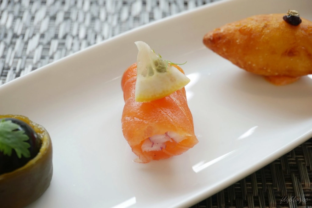 台中北區｜好食慢慢梅川旗艦店，明亮的落地窗綠草地，品嚐優質美味的Fine dining @飛天璇的口袋