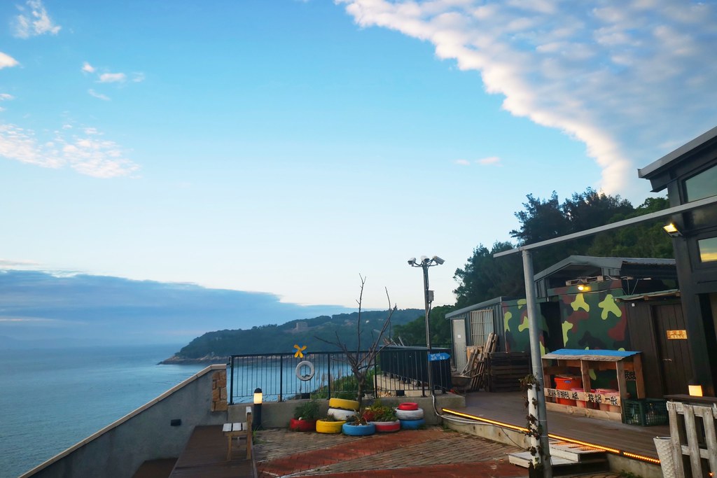 【馬祖南竿】覓境E19蒙古包露營區：欣賞無敵海景絕美夕陽， 馬祖南竿好吃的餐酒館 @飛天璇的口袋