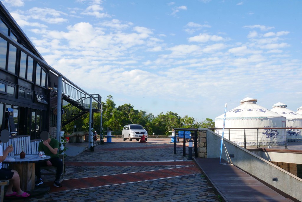 【馬祖南竿】覓境E19蒙古包露營區：欣賞無敵海景絕美夕陽， 馬祖南竿好吃的餐酒館 @飛天璇的口袋