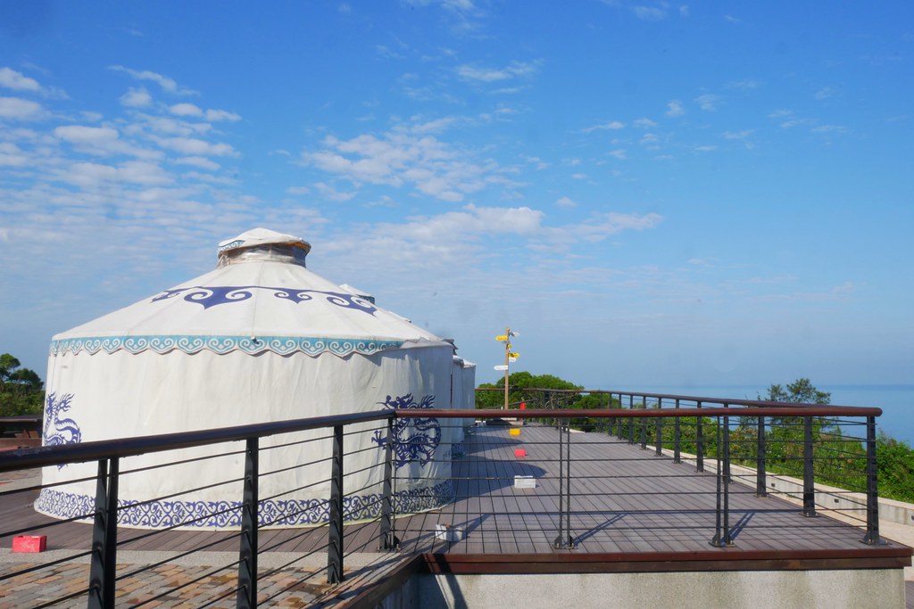【馬祖南竿】覓境E19蒙古包露營區：欣賞無敵海景絕美夕陽， 馬祖南竿好吃的餐酒館 @飛天璇的口袋