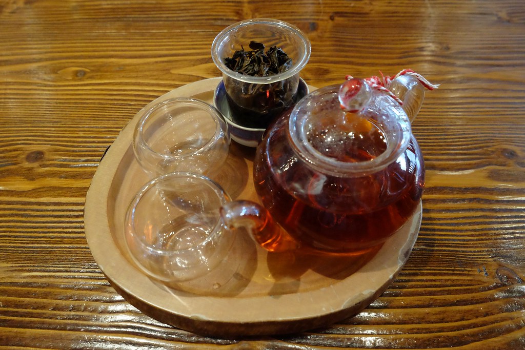 台中烏日｜FiMi 後山小廚房，法國鄉村風氛圍甜點站，可愛的龍貓拉花咖啡 @飛天璇的口袋