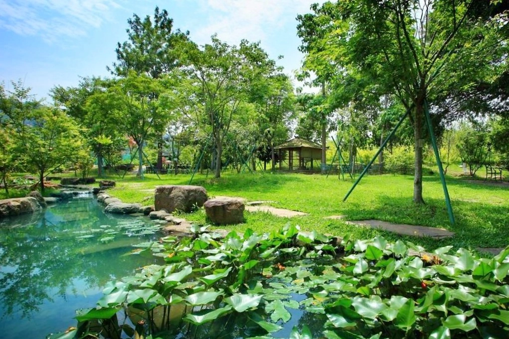 苗栗旅遊|2023苗栗旅遊景點|苗栗一日遊行程推薦,景觀餐廳、自然美景、四季花卉、親子旅遊 @飛天璇的口袋