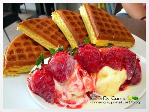 【台中下午茶】咖啡鑽．號稱全台中最好吃的鬆餅 @飛天璇的口袋