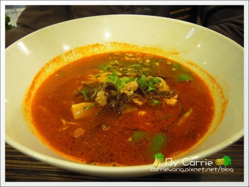 【台中日式拉麵】昭和拉麵(台中的第一家拉麵店)v.s Da Juice Man @飛天璇的口袋