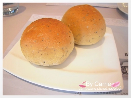 【台中岩燒餐廳】川布主題餐廳．台中最好吃的蜜糖土司 @飛天璇的口袋