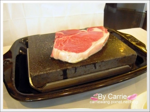 【台中岩燒餐廳】川布主題餐廳．台中最好吃的蜜糖土司 @飛天璇的口袋